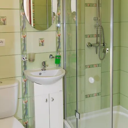 Bed & Breakfast Mewa 3*