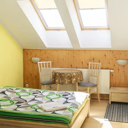 Mewa Bed & Breakfast 3*