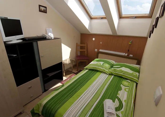 Bed & Breakfast Mewa 3*